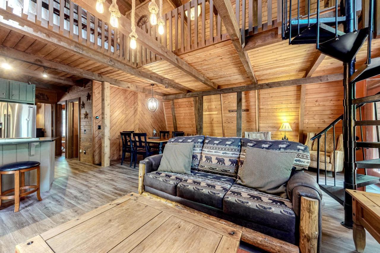 Alpine Chalet Villa Helen Eksteriør bilde